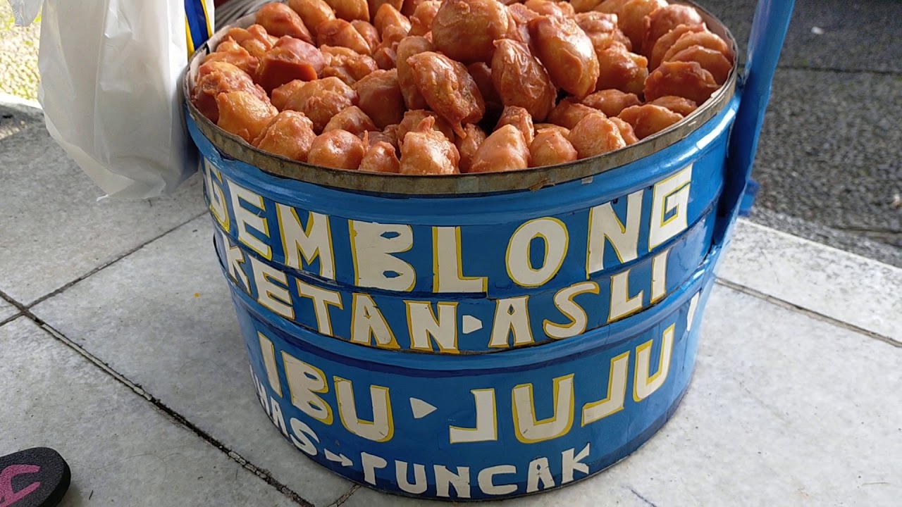 GEMBLONG KETAN KHAS PUNCAK !!! Street food 