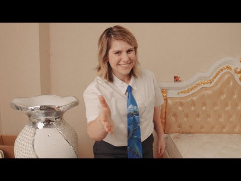 Alex Lahey - They Wouldn't Let Me In (Official Video)