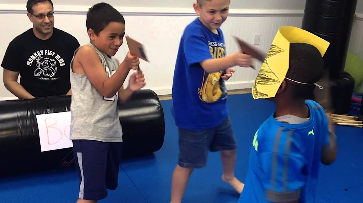 The Gold power ranger versus bank robbers