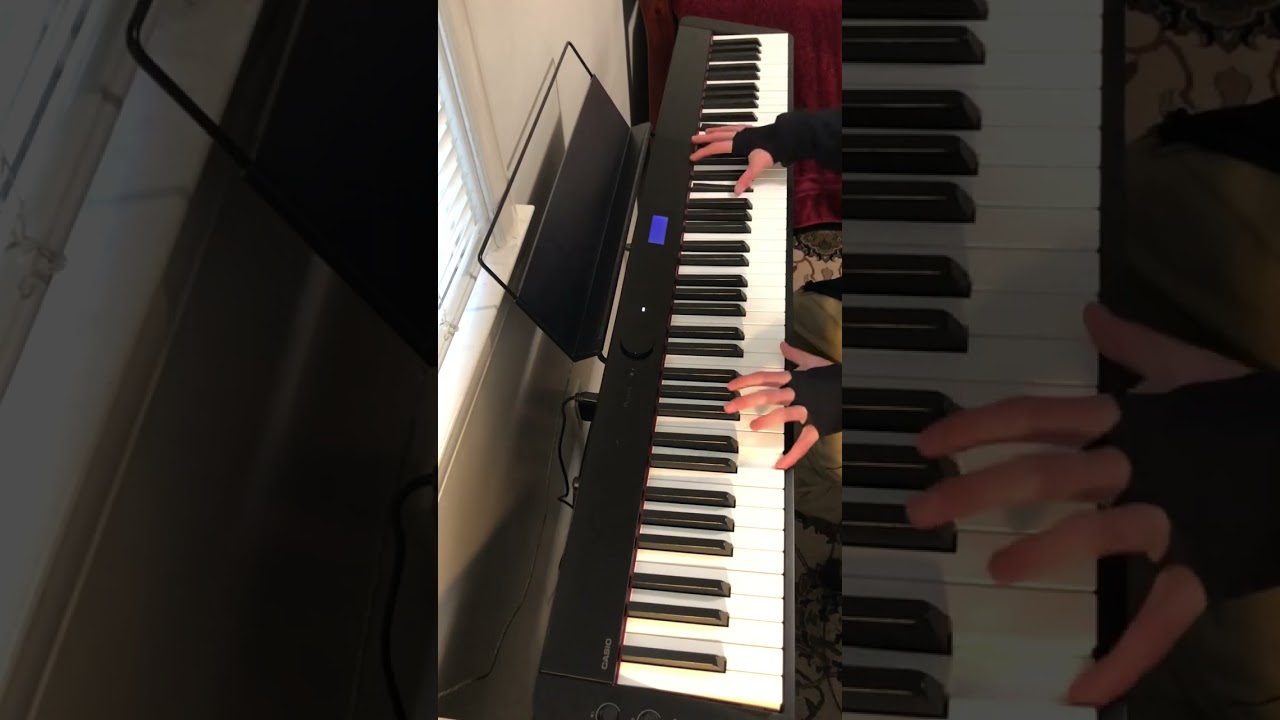 Long Away (Piano) #queen #brianmay adlı videoyu YouTube'da izle Long Away (Piano) #queen #brianmay adlı videoyu YouTube'da izle