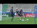 Roy Keane plays a prank