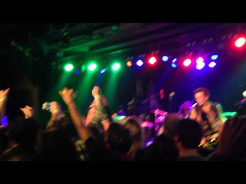 Ozzy at The Roxy War Pigs full song. (Camp Freddy / Royal Machines) 12-19-14