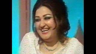 Video voorbeeld van "Noor Jahan - (Ghazal) - Hamari Sanson Mein Aaj Tak Woh"