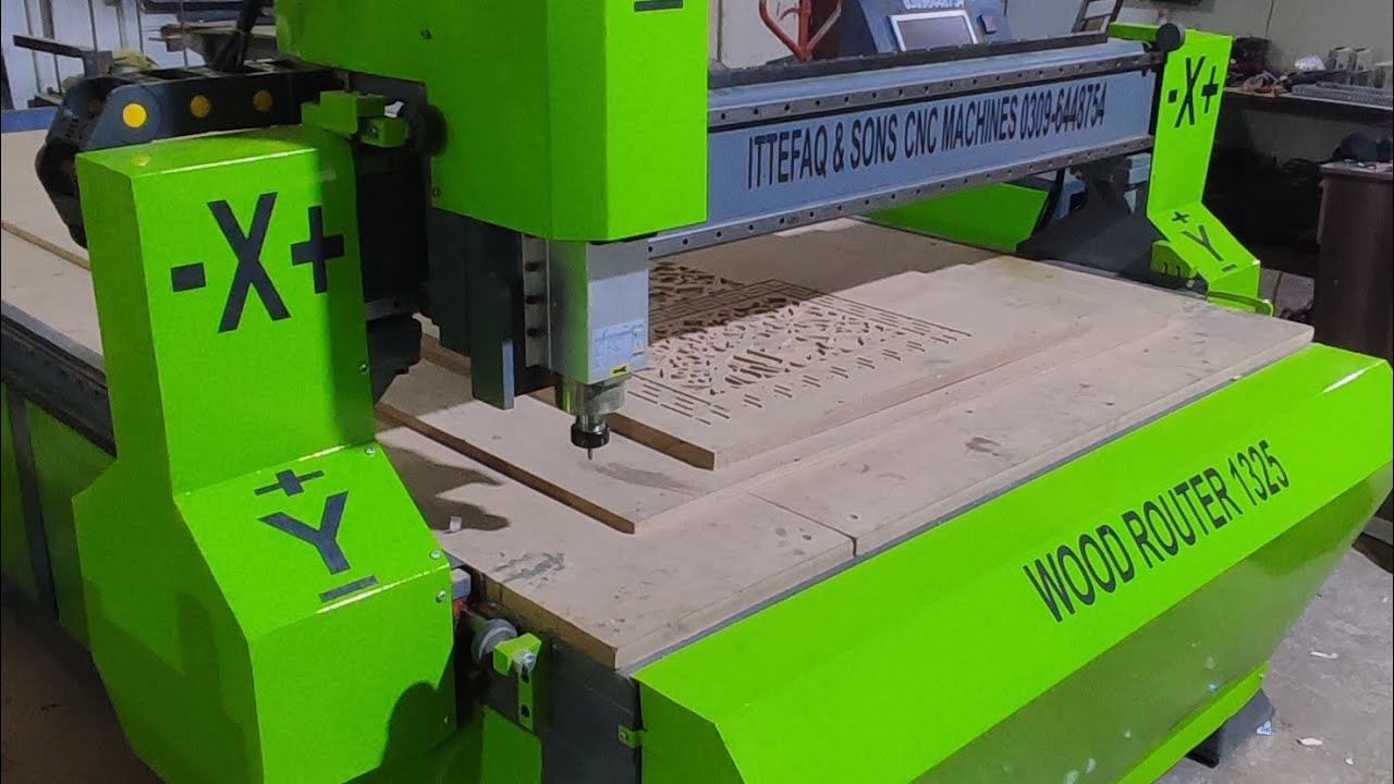 cnc router for wood carving 1325 cnc for door and decoration poiece