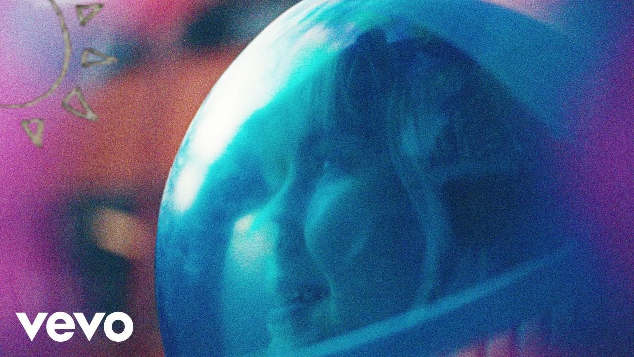 Watch Spiderbait - My Car's A UFO (Official Video) on YouTube