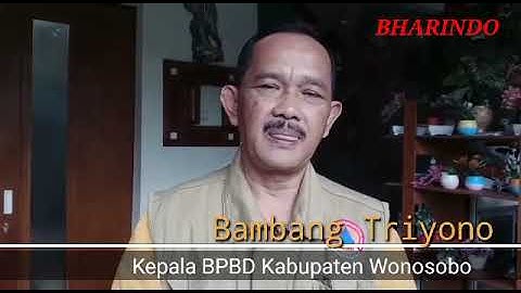 Banjir bandang di Jalan menuju Dieng Kejajar Wonosobo siang tadi.