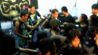 ERROR CREW   Insane Oxymoron Cover   Moestopo Live