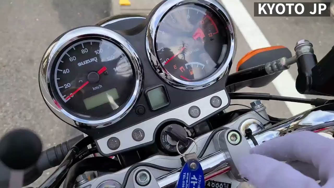 Chinese SUZUKI EN125 riding and sound of exhausted Aichi in Japan Chinese SUZUKI EN125 riding and sound of exhausted Aichi in Japan