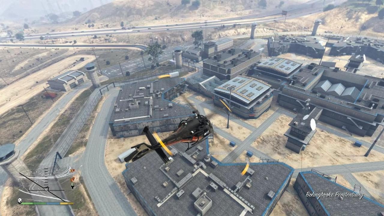 Playing GTA 5(Grand Theft Auto V)