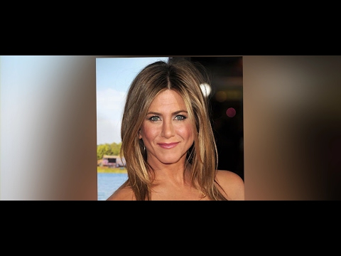 Fashion Time - Jennifer Aniston