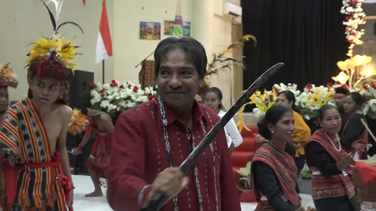 JANES CHANNEL - Tarian Pe'uk || Kisar Baku Dapa 4 || Pentas Tarian