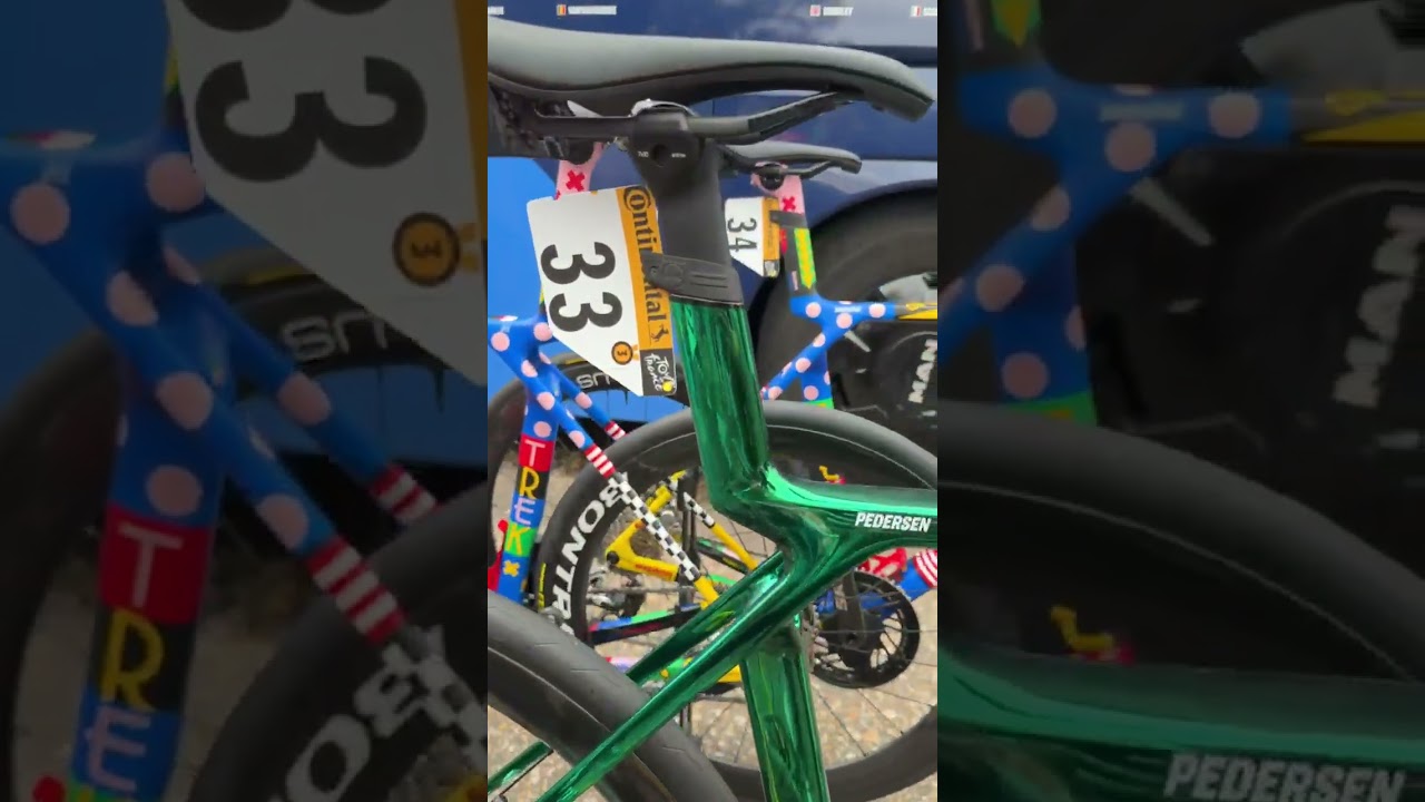 A special bike for a special rider! 😍 Lidl-Trek have gone all green for Mads Pedersen 💚