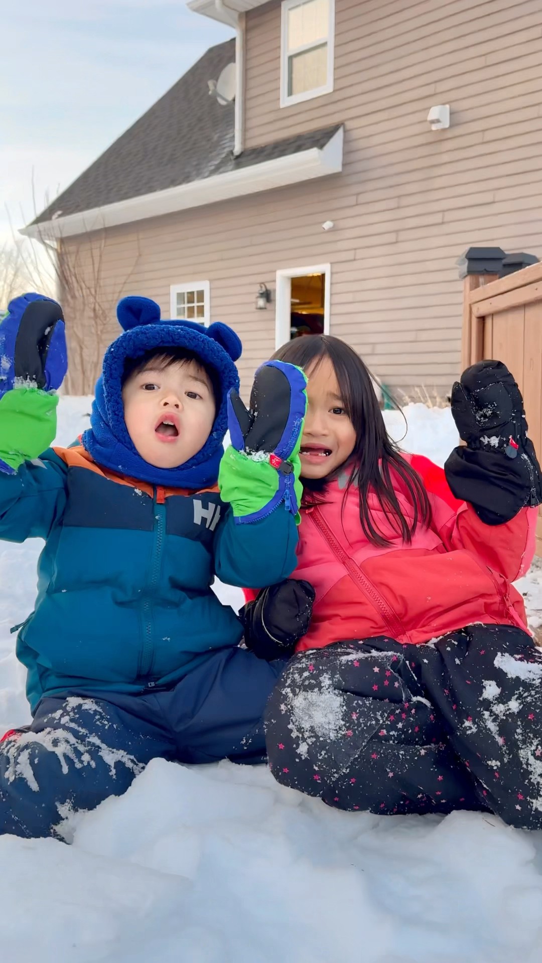 Dad’s snow prank on kids ????❤️??