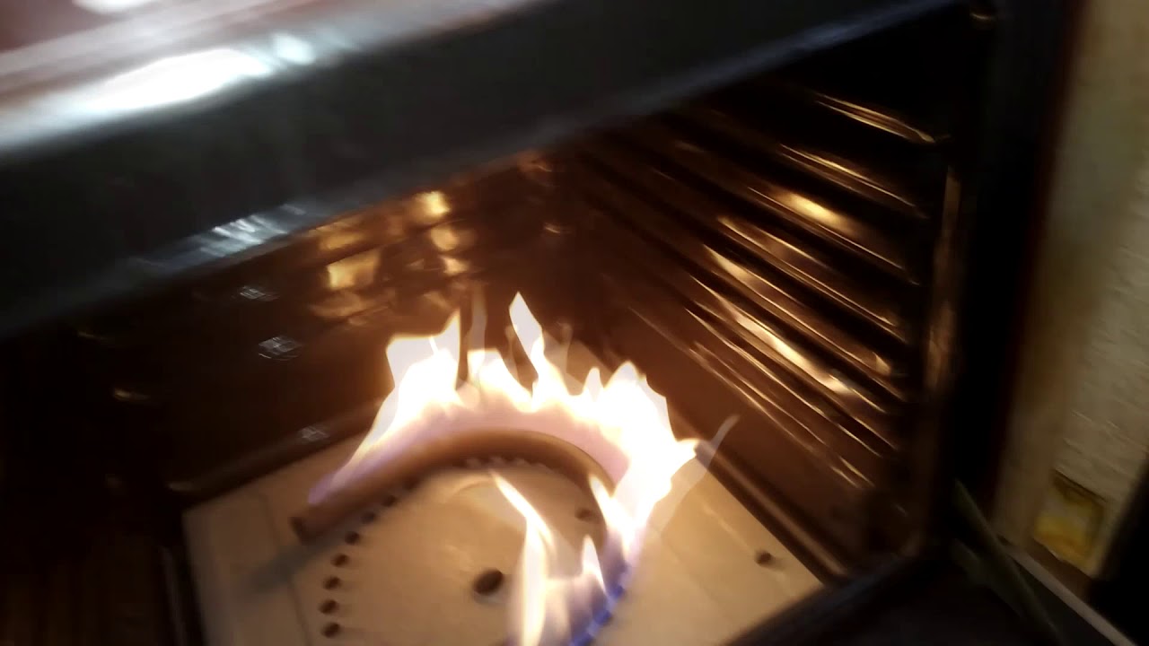 как испечь пиццу в газовой духовке чтобы она не подгорела фото 56