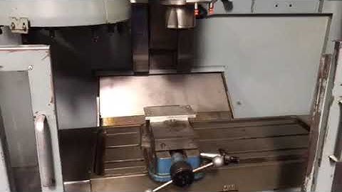 Fadal CNC Vertical Machining Center VMC 40