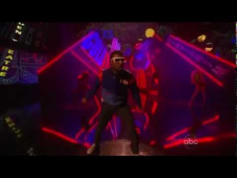 Kanye West - Heartless(Live)