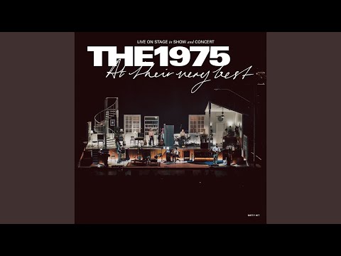 Putar Love It If We Made It (Live from Madison Square Garden, New York, 07.11.22) - The 1975