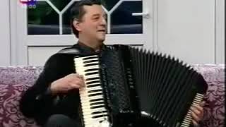 Video thumbnail of "Ljubisa Pavkovic    Lijepo ti je biti cobanica"