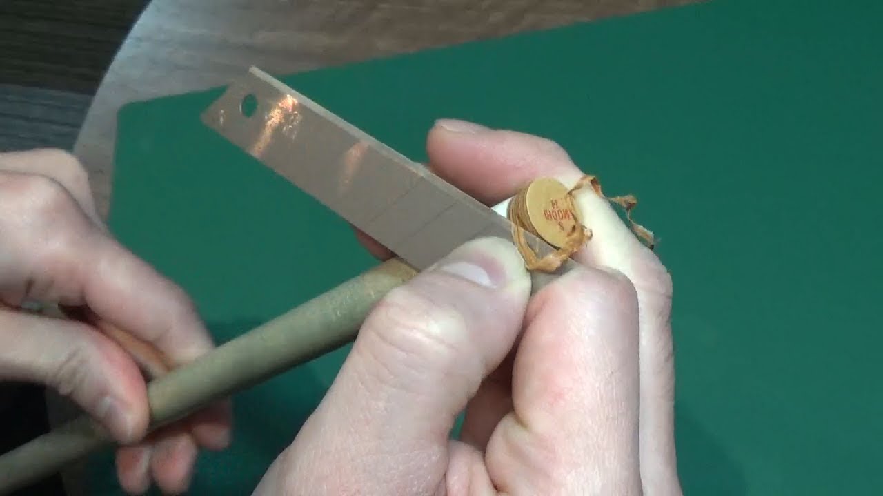 タップの付け方 How to change a cue tip