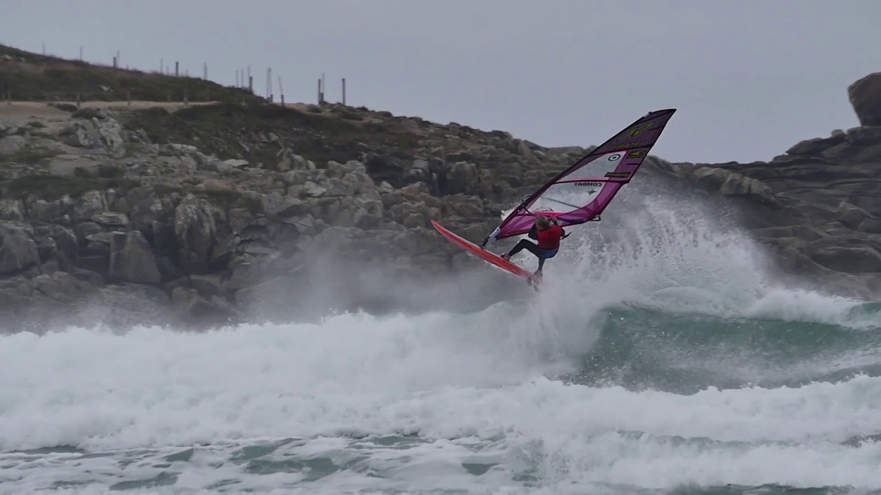 LA TORCHE | Wave Games Windsurf - Quimper Bretagne Télé - YouTube