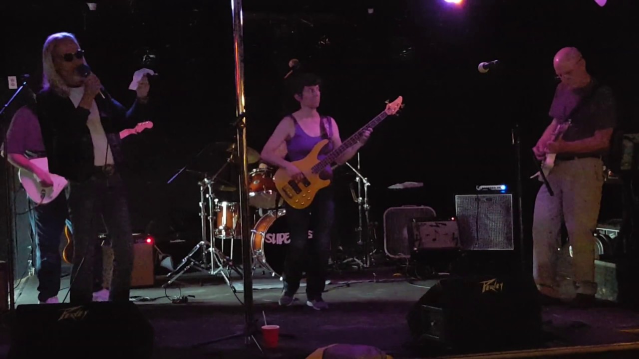 05 02 17 "Stranger Blues" Jeffrey Burke Jones  S6 093