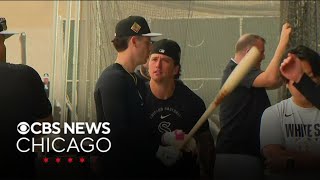 White Sox hold first full-squad workout during spring training