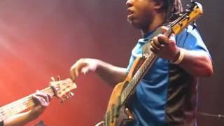 Victor Wooten - Bass Battle