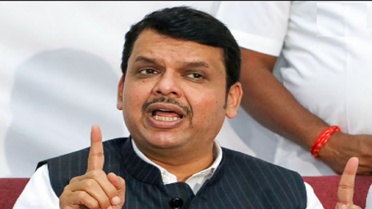 Fadnavis Challenges Thackeray Over Nagpur Ram Raksha Event