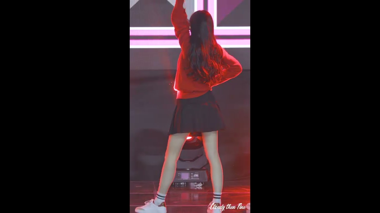 [4K] 191128 파나틱스(FANATICS) '빨간맛(Red Flavor)' '도아(DOAH)' 세로 CAM @ 속초실내체육관