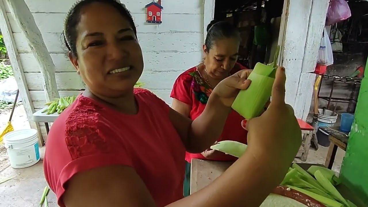 Siempre cocinando rico , siempre con una sonrisa mamá 🥺❤️