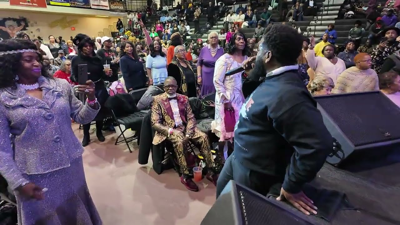 Deonte Mcneil & Restoration  At The Gospel Legends 35Th Anniversary