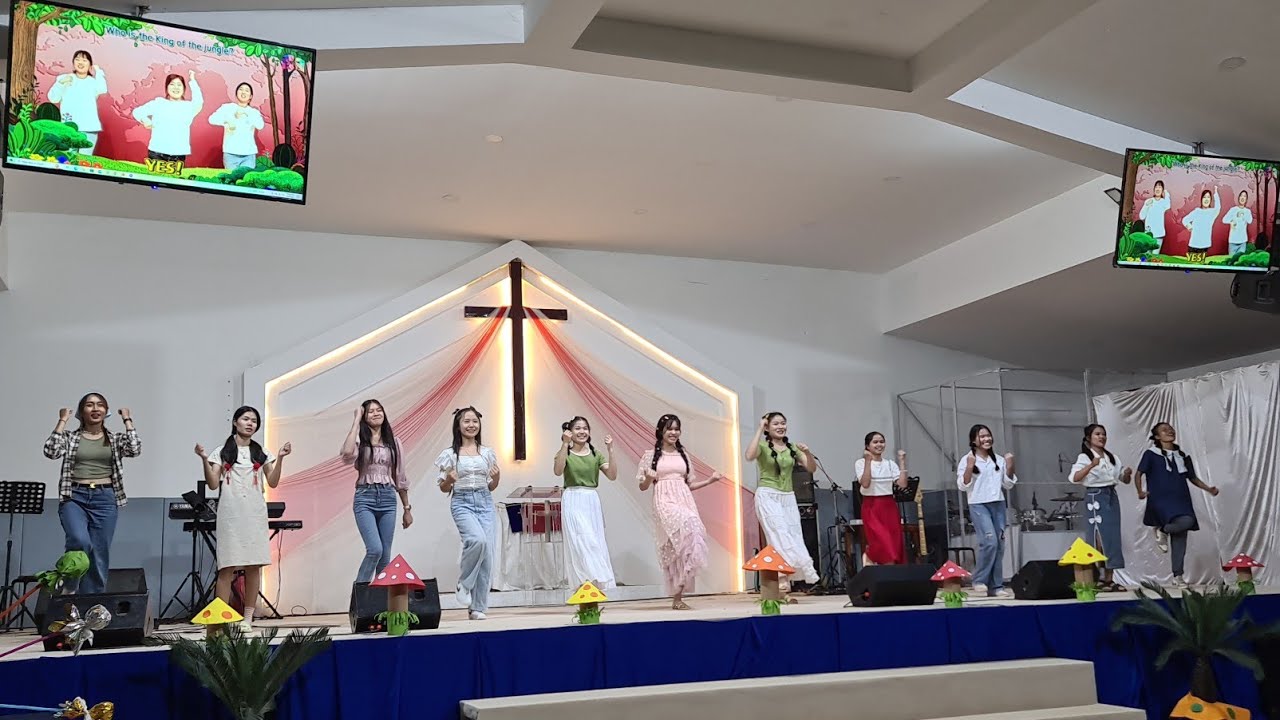 ເຕັ້ນທ່າປະກອບງາມໆຈາກຄົນໜຸ່ມຄຣິສຕະຈັກ ໄຊສະຫວ່າງ - เต้นท่าประกอบสวยๆจากอนุชนคริสตจักร ชัยสว่าง