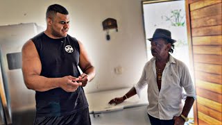 BITELO ASSUSTOU O TIRINGA NO CAFÉ DA MANHÃ COMEU TUDO 