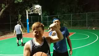 胡適格鬥籃球 歡迎報隊(1vs1)
