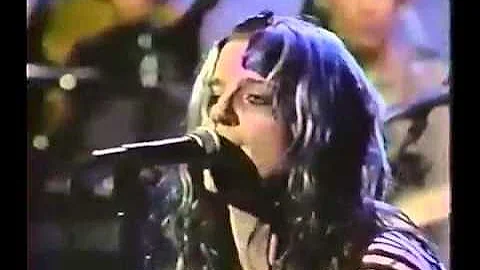 L7 - Pretend We're Dead (Letterman 1992)