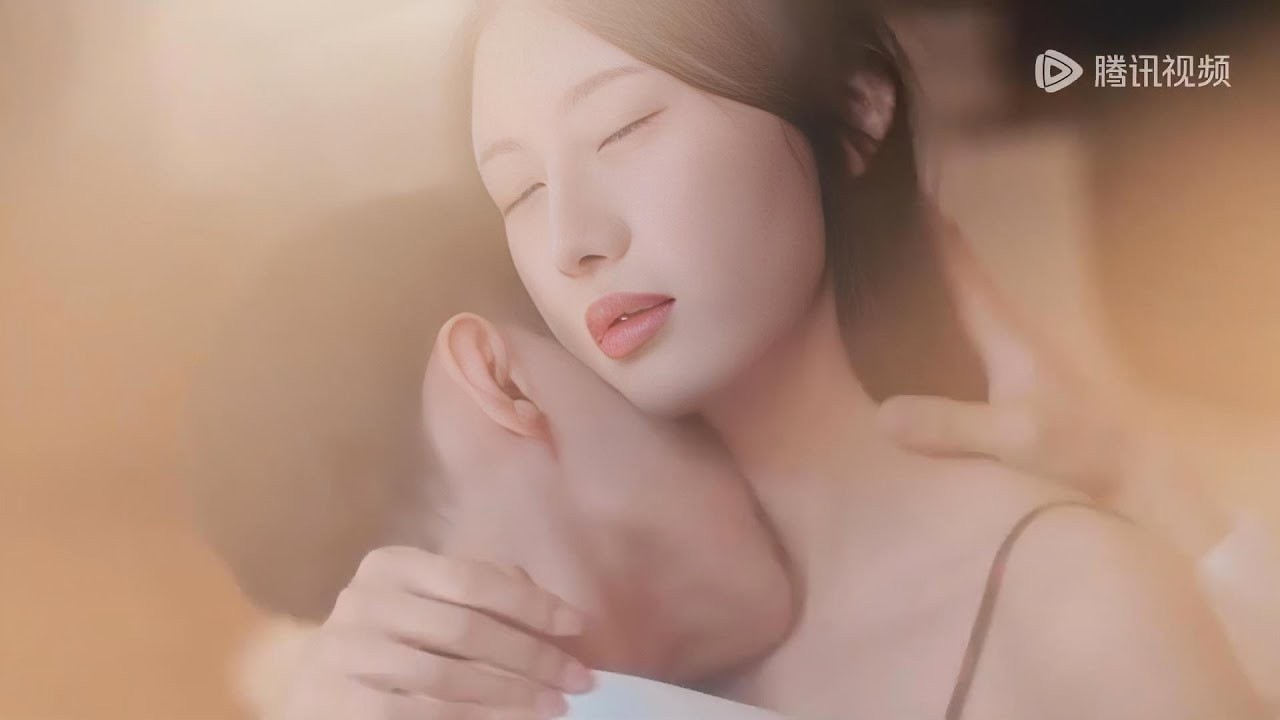 💥千金被繼妹下藥與陌生男子激情一夜，誰料他是千億總裁！#love #kiss #drama #爱情 #chinesedrama #甜宠 #前妻别跑 #最新電影