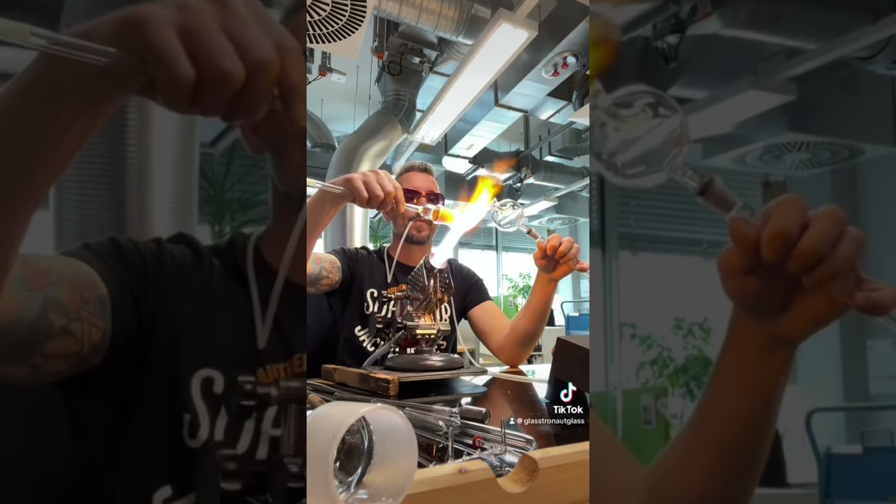 Replacing a broken glass joint