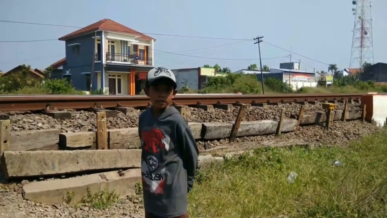 Kompilasi Kereta Api Jatibarang 8 July 2018