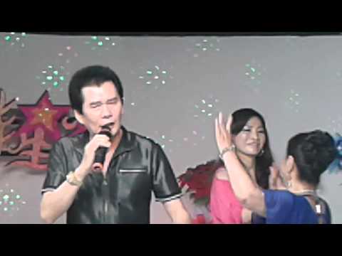 2O14，3，30；廖誌誠！至台中！PK；演唱；港口的好男兒！攝影/曾明煌