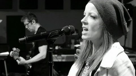 CNN Music: Shirley Manson on new Garbage Album