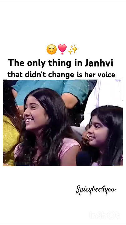 Jhanvi & Khushi kapoor looking cute❣️ #shorts #shortsshorts #ytshorts #janhvikapoor #khushi