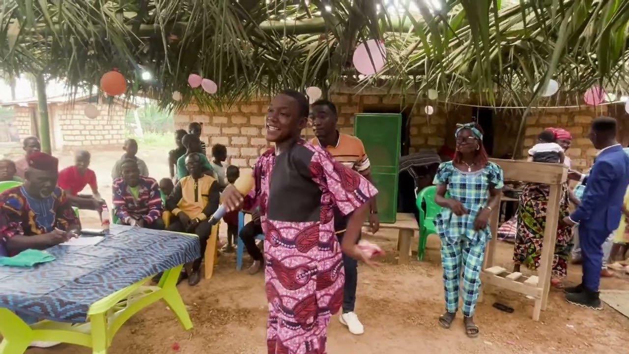 Prince Ziah's live performance in Zahn, Nimba County. 