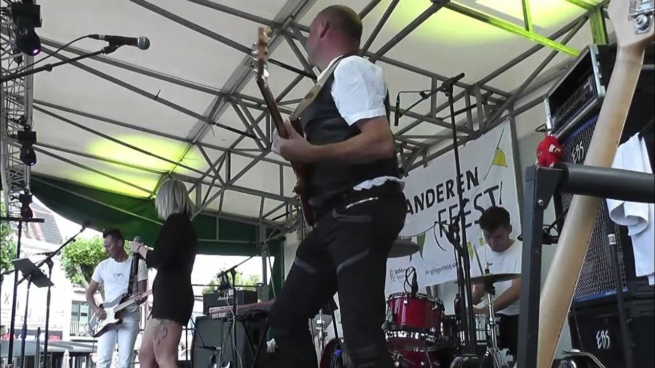 TCSX Zelzate love is a battlefield YouTube