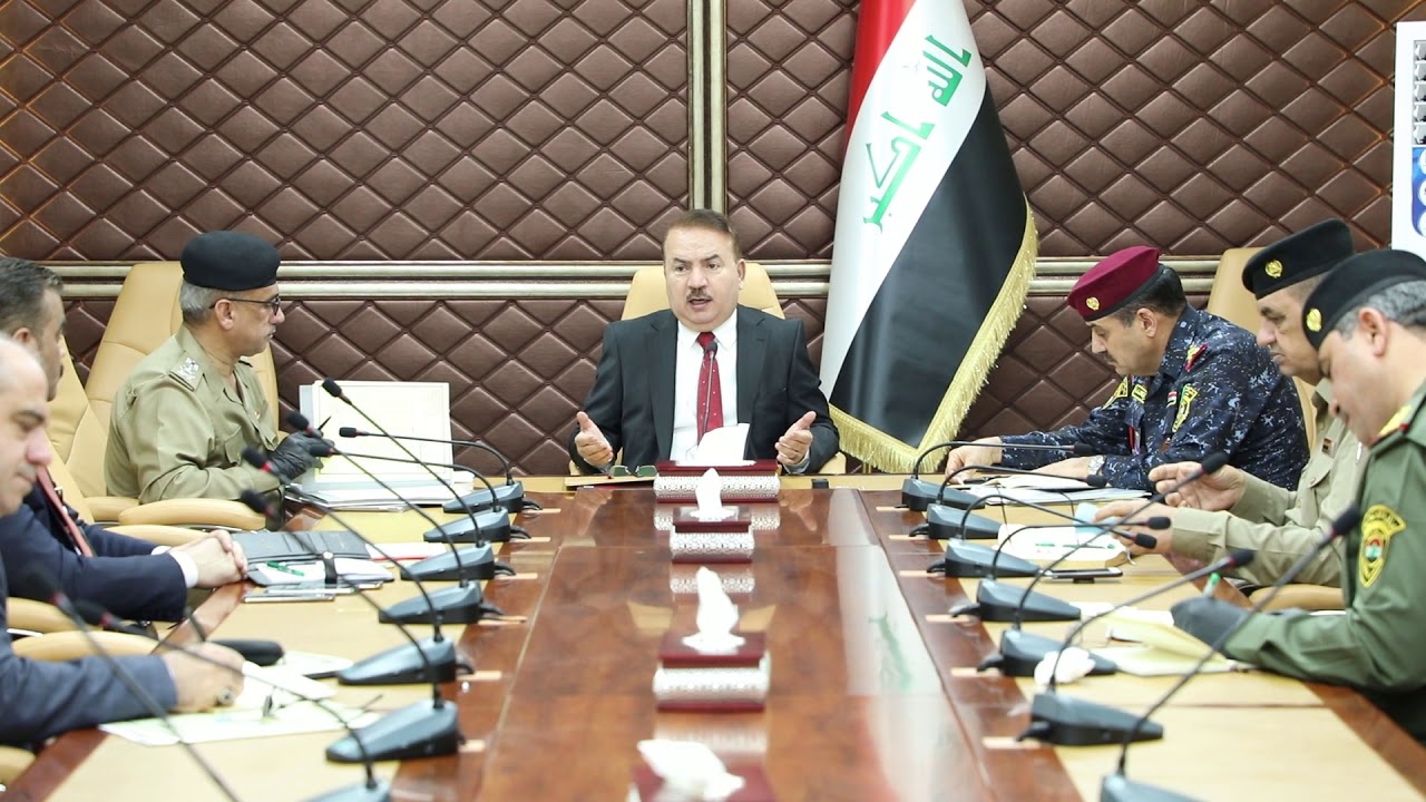 وزير الداخلية يأمر قادة الوزارة بالاهتمام بشكاوى المنتسبين وتقديم موقف دوري بالمعالجات