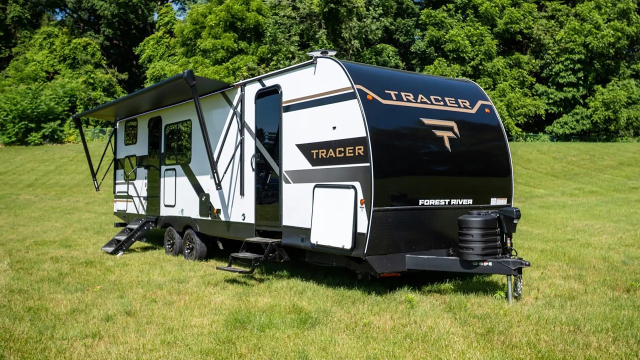 Новый 2026 Семейный на 9 спальных мест! Но какой !!! Автодом Forest river Tracer 275BH