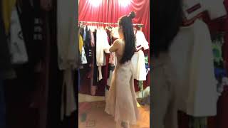 Gái Xinh Livestream Bán Hàng Online P1