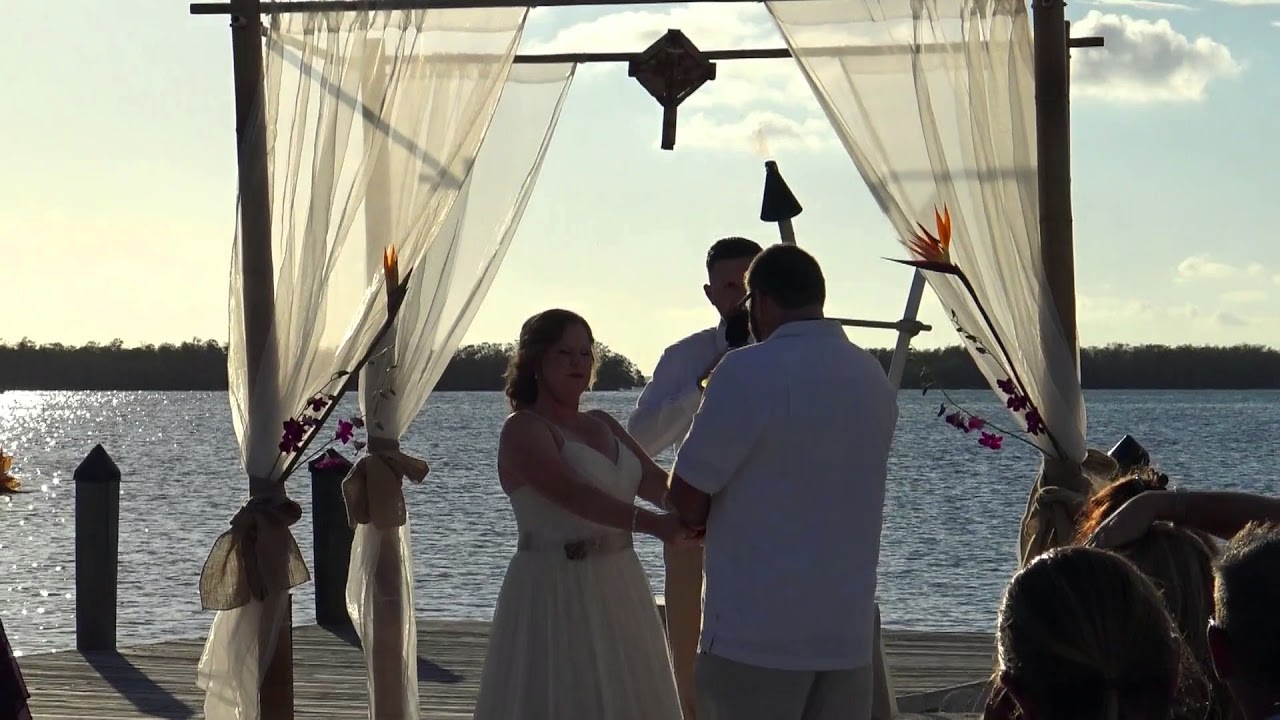 Fl Keys Destination Wedding Islamorada Fish Co Wedding Venue Mr