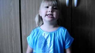 Video-Miniaturansicht von „Tyra singt  "Wolln wir mal zum Gartenzaun"“