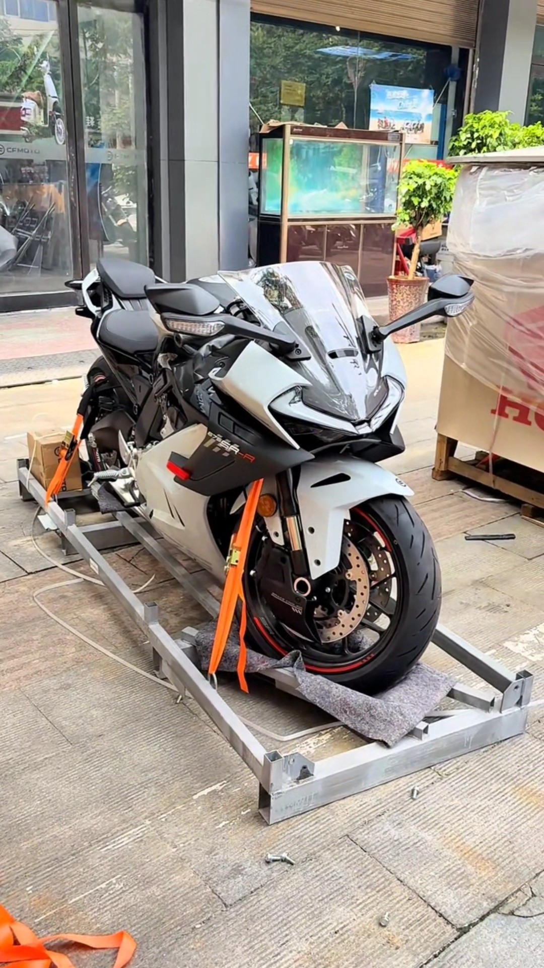 Unboxing All New CFMOTO 675 SR-R Beast #cfmoto #674CC #sound