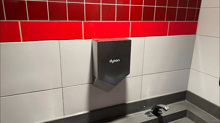 Dyson Airblade Vs 1/2 | Epcot | Lake Buena Vista FL ￼